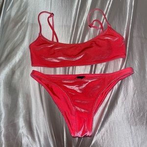 Triangl bikini in pink velvet